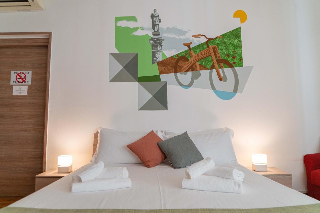 Bed & Bike Ferrara Bed & Breakfast Exterior photo